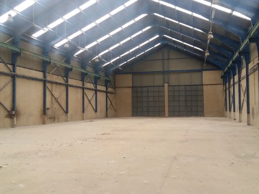 Exterior view of Commercial properties for rent in La Bañeza 