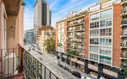 Vista exterior de Pis en venda en  Barcelona Capital amb Aire condicionat, Calefacció i Terrassa