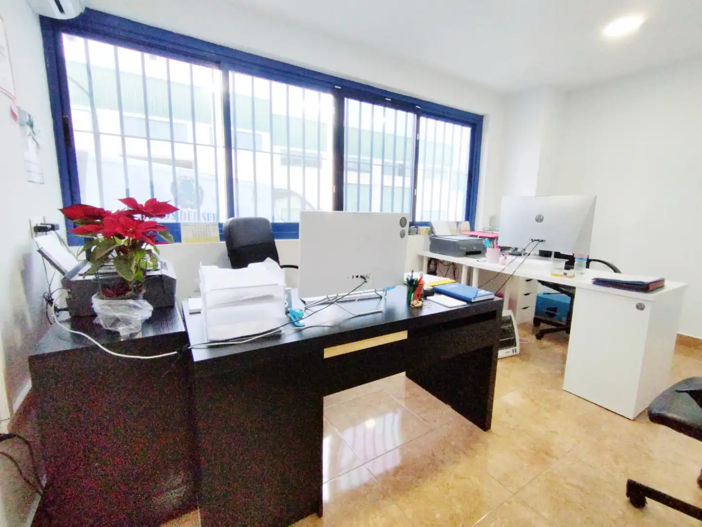 Nave industrial en venta en Vélez-Málaga con Alarma