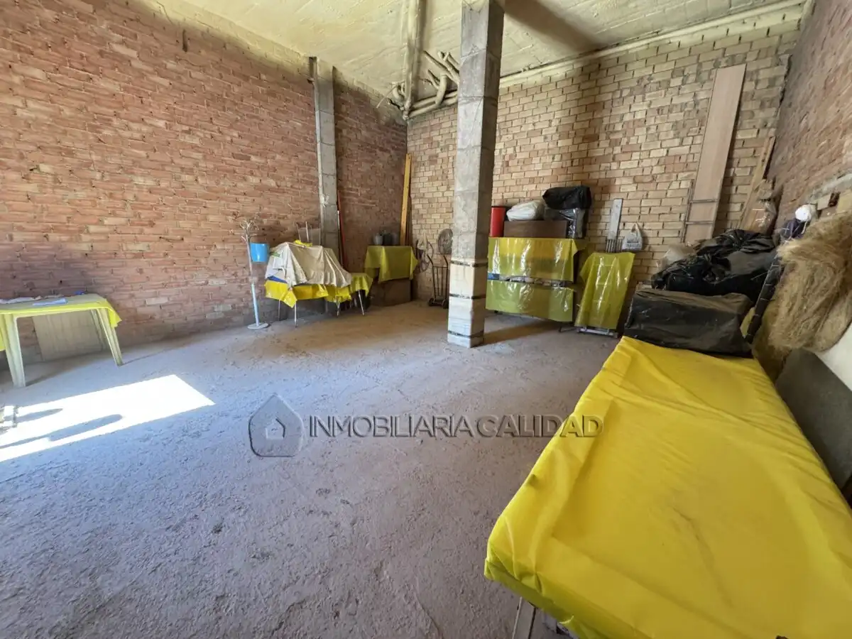 Local en venta en Burgos con Calefacción