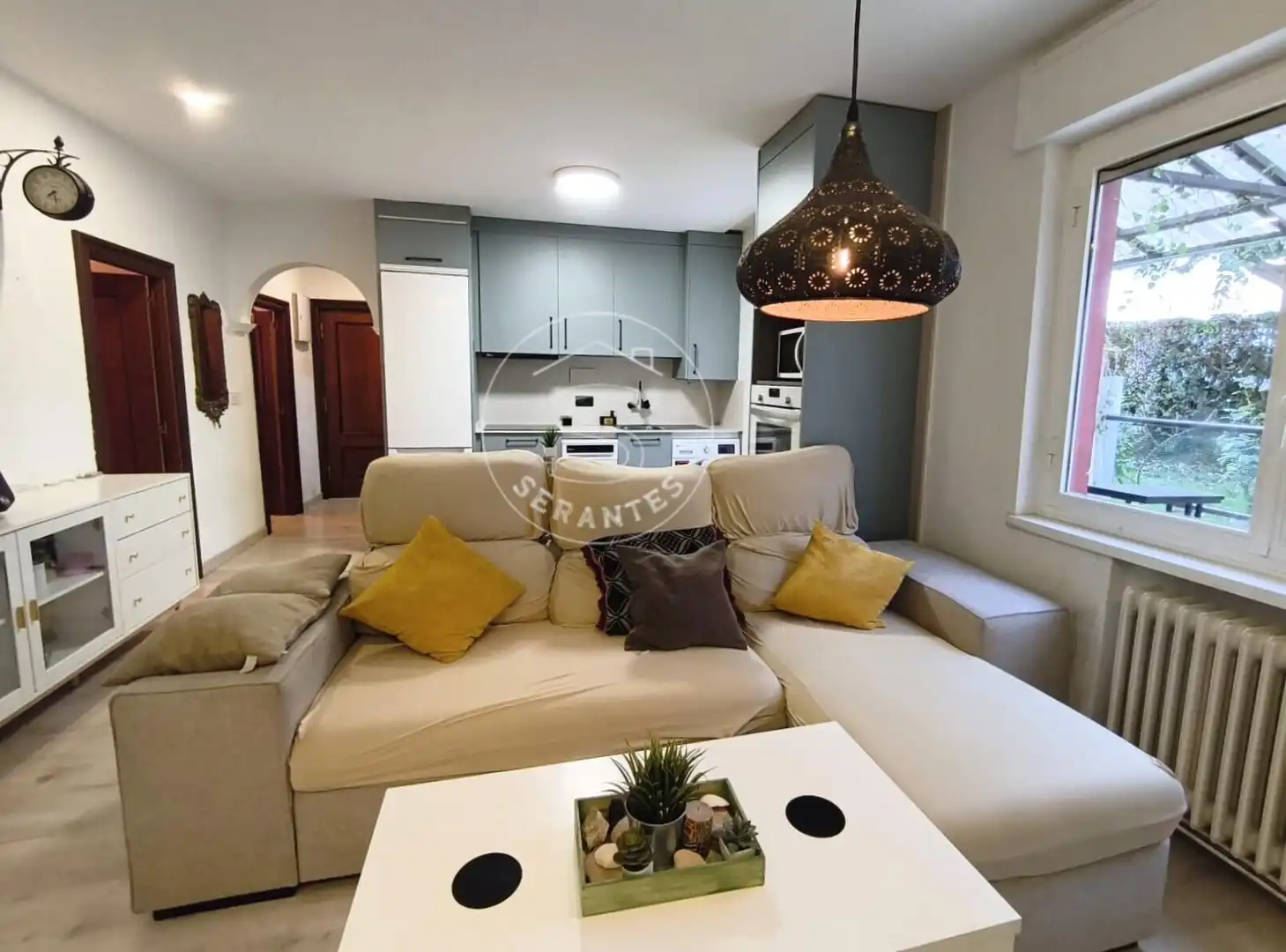 Flat for sale in Rochapea