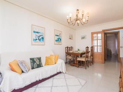 Sala d'estar de Pis en venda en Alicante / Alacant amb Terrassa, Traster i Balcó