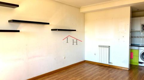 Foto 3 de Apartamento en venta en Avenida Astorga, Valverde de la Virgen, León