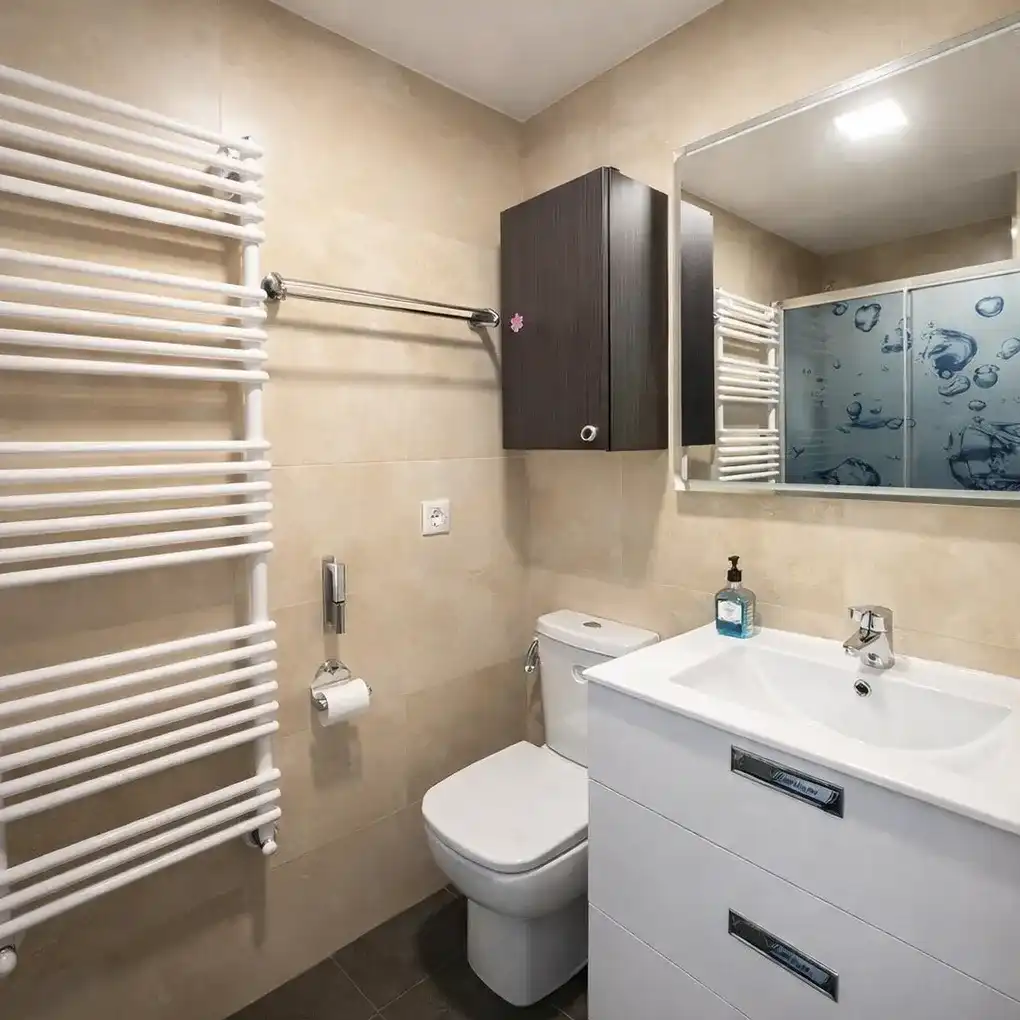 Baño de Piso en venta en Vitoria - Gasteiz con Calefacción, Parquet y Terraza
