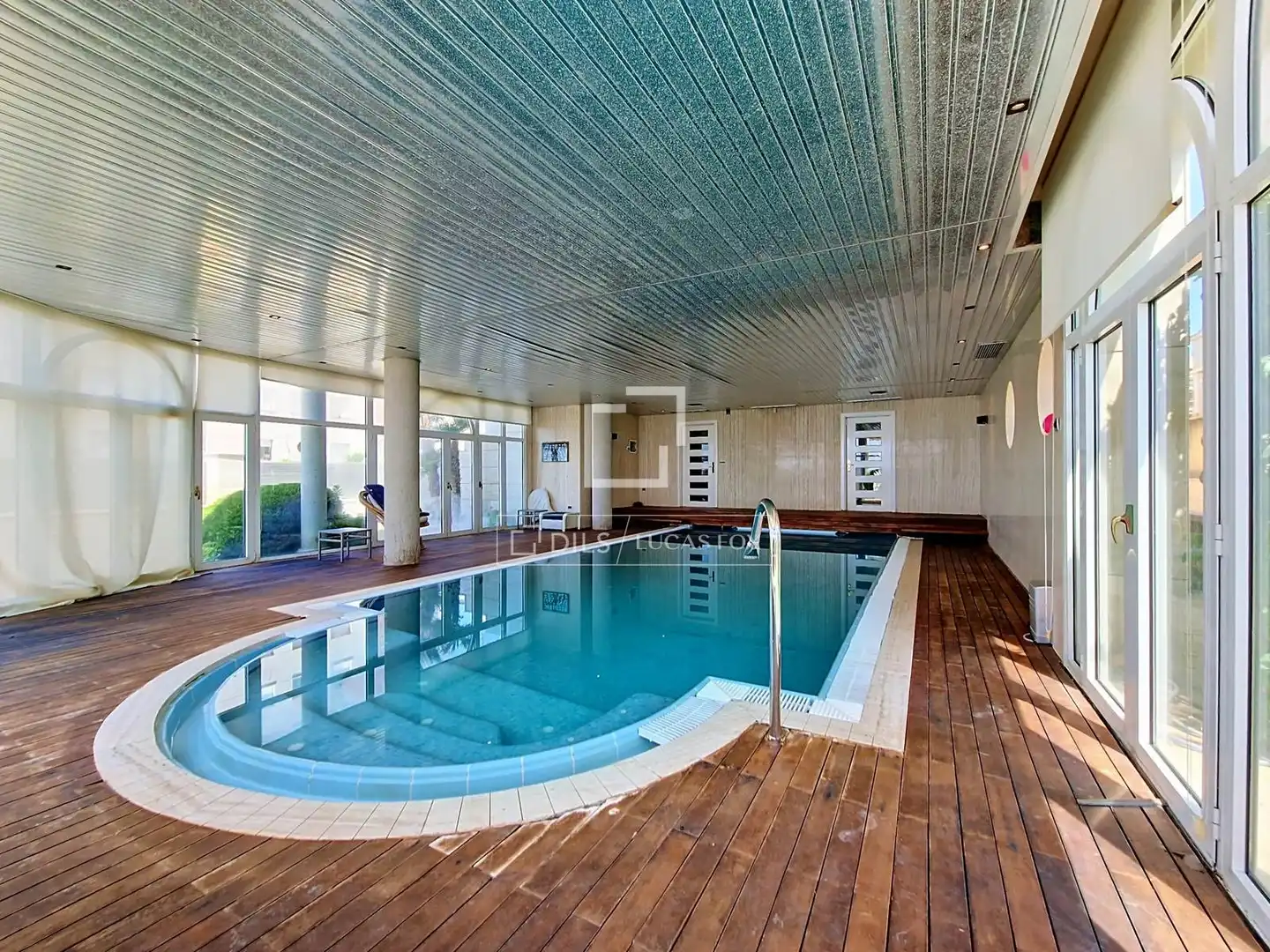 Swimming pool of Houses for sale in Calafell  with Air Conditioner, Heating and Private garden
