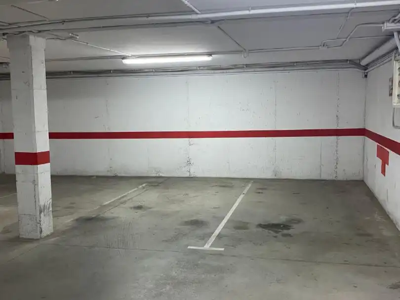 Individuel à vendre à Carrer del Bruc 50