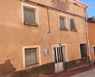 Exterior view of Country house for sale in Villamayor de los Montes