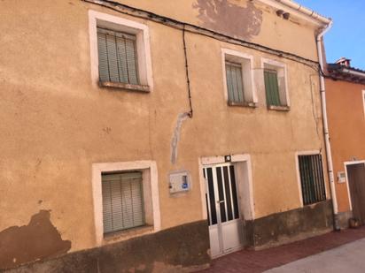 Exterior view of Country house for sale in Villamayor de los Montes