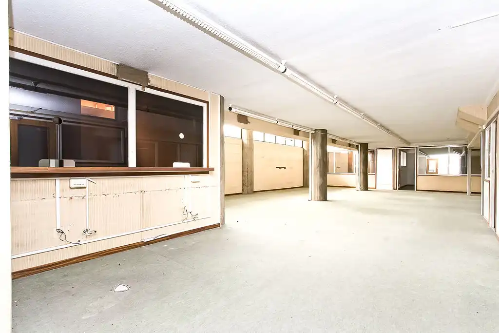 Gewerbefläche zum Verkauf in Av, Francesc Macià, imagen 22