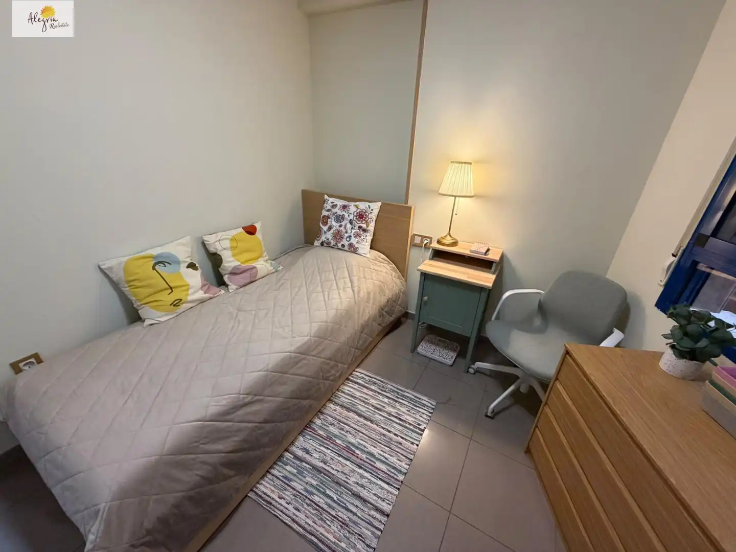 Bedroom of Apartments for rent in La Patacona