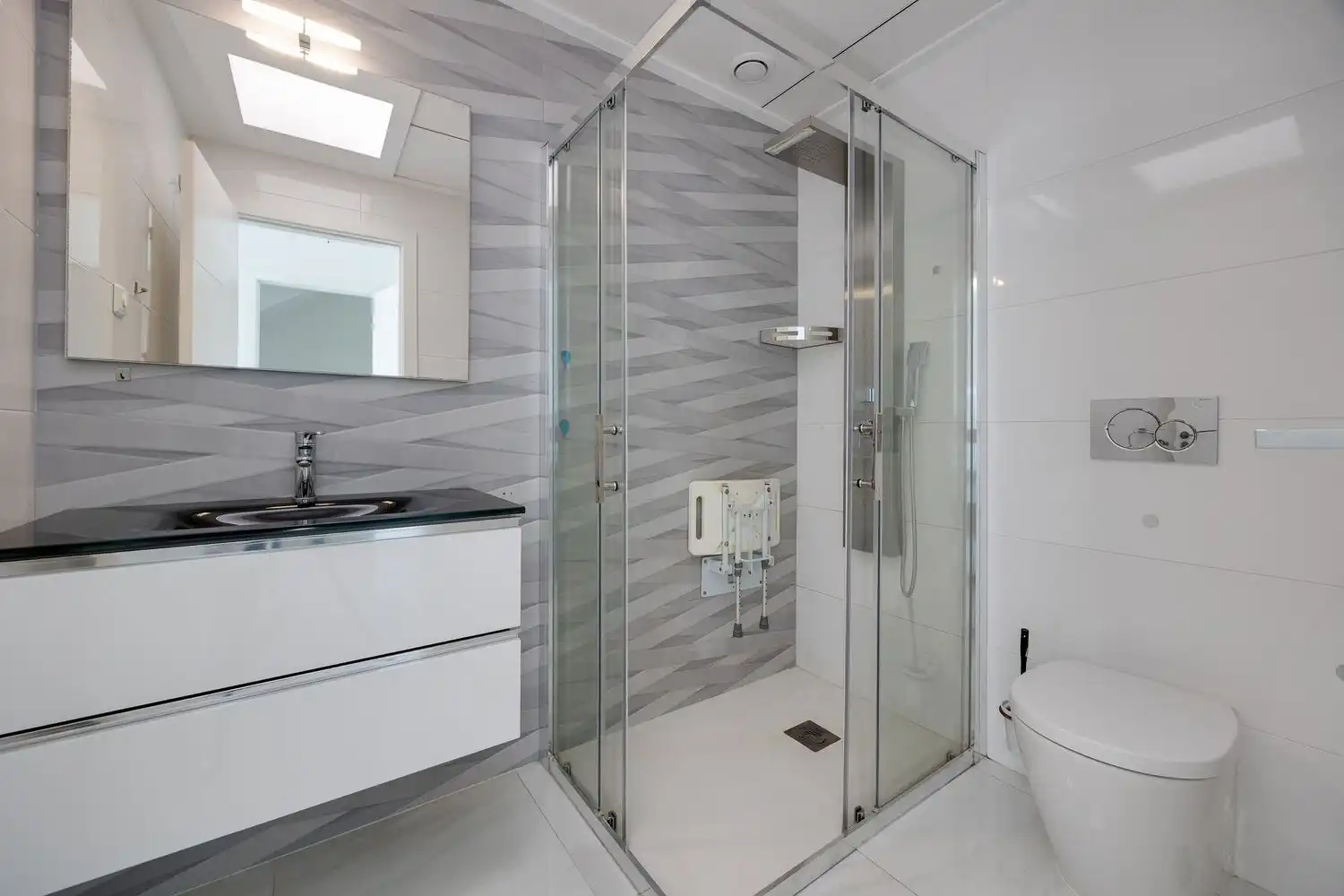 Reihenhaus mit Pool zum Verkauf in Calle Carmen Laforet 58, imagen 20