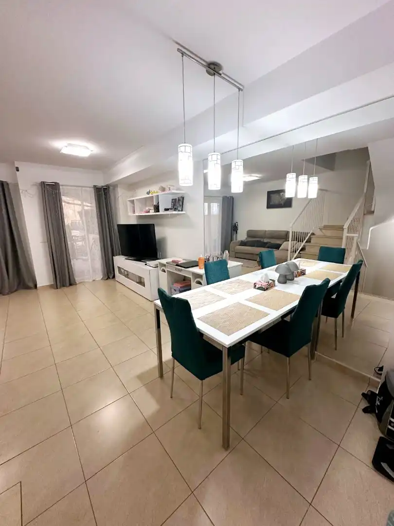 Duplexes for rent in Partida Maryvilla, Maryvilla