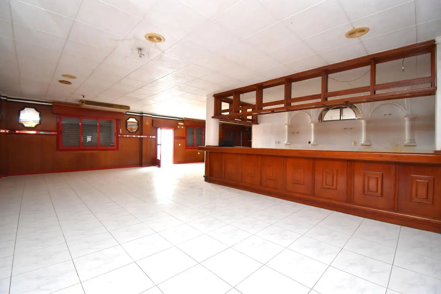 Local comercial en venta en Sierra Castilla
