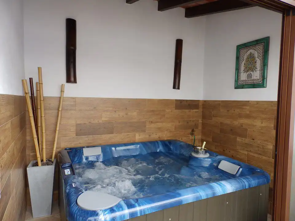Bathroom of Houses for sale in Salares  with Terrace and Jacuzzi