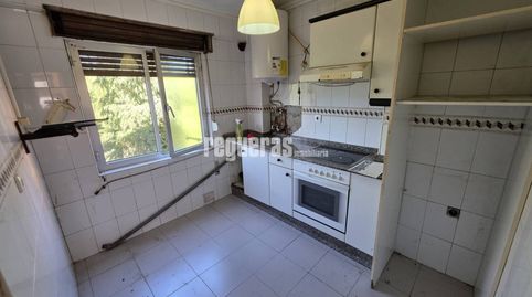 Foto 3 de Piso en venta en Calle Principado de Asturias, Versalles, Avilés