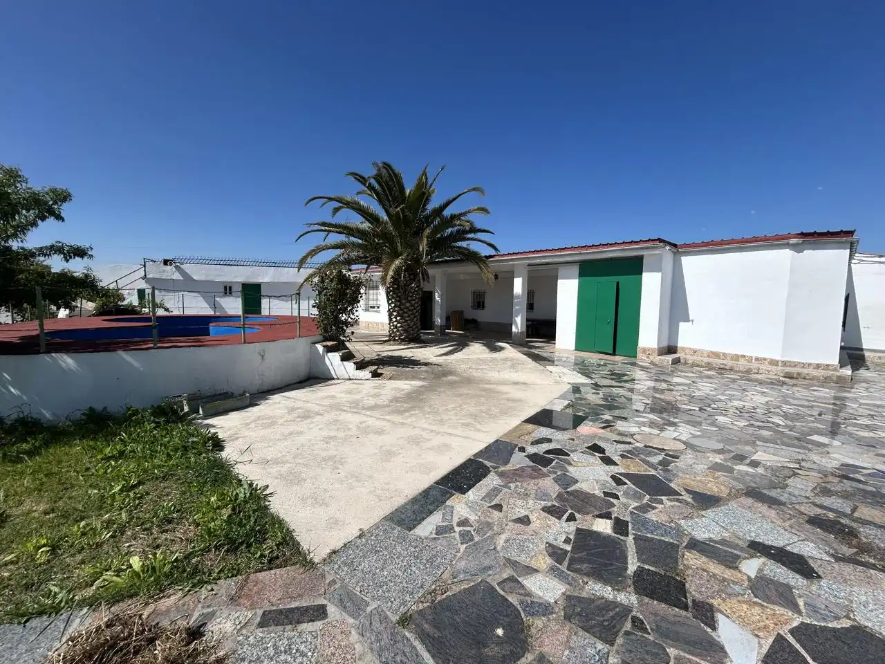 Vista exterior de Finca rústica en venda en Tudela amb Piscina