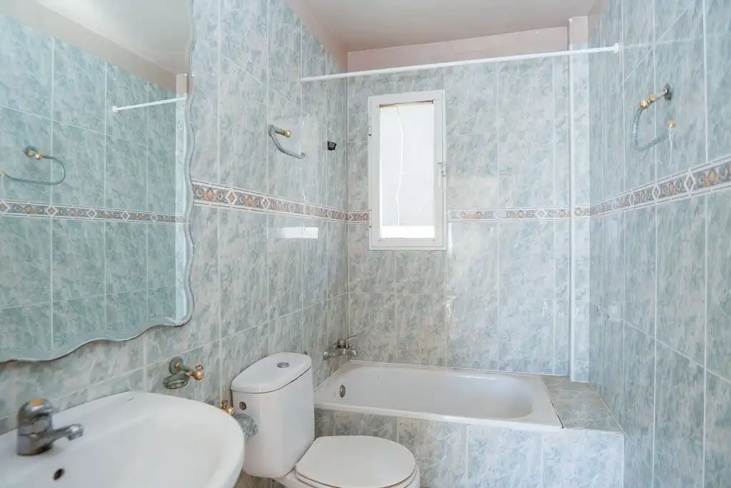 Casa aparellada en venda a C/ Federico Martín Bahamontes, imagen 21