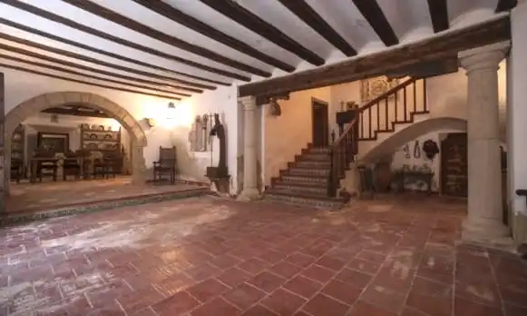Country house zum Verkauf in Rubielos de Mora mit Klimaanlage, Heizung und Terrasse