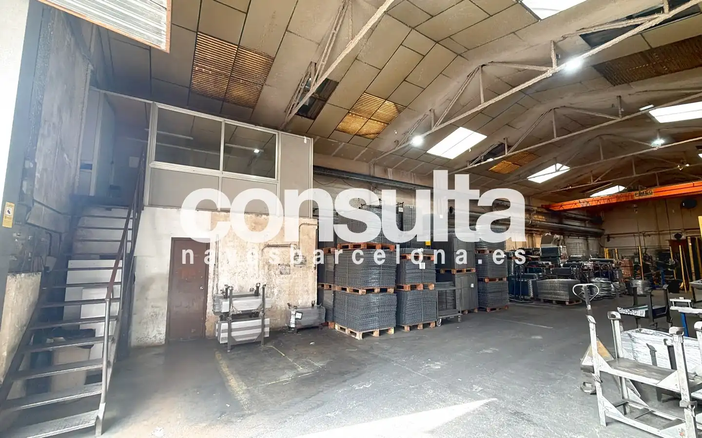 Nau industrial en venda a Avinguda el Pla 12, imagen 2