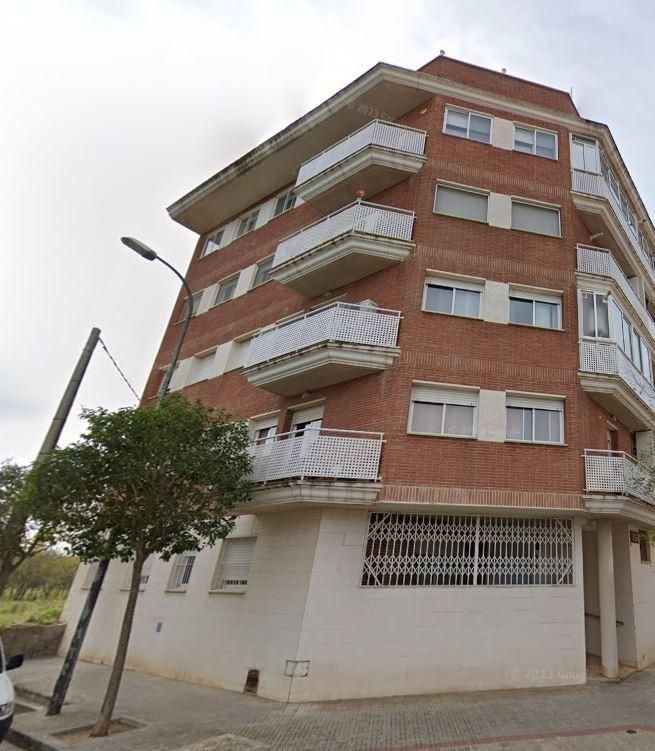 Vista exterior de Pis en venda en Reus amb Terrassa i Balcó