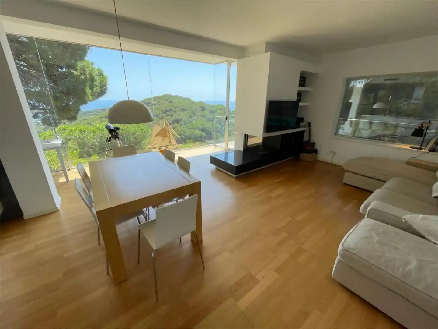 Sala de estar de Casa o chalet en venta en Lloret de Mar con Aire acondicionado, Piscina y Balcón