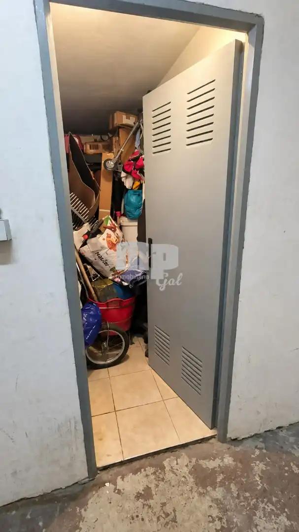 Àtic en venda en Pontevedra Capital  amb Calefacció i Traster