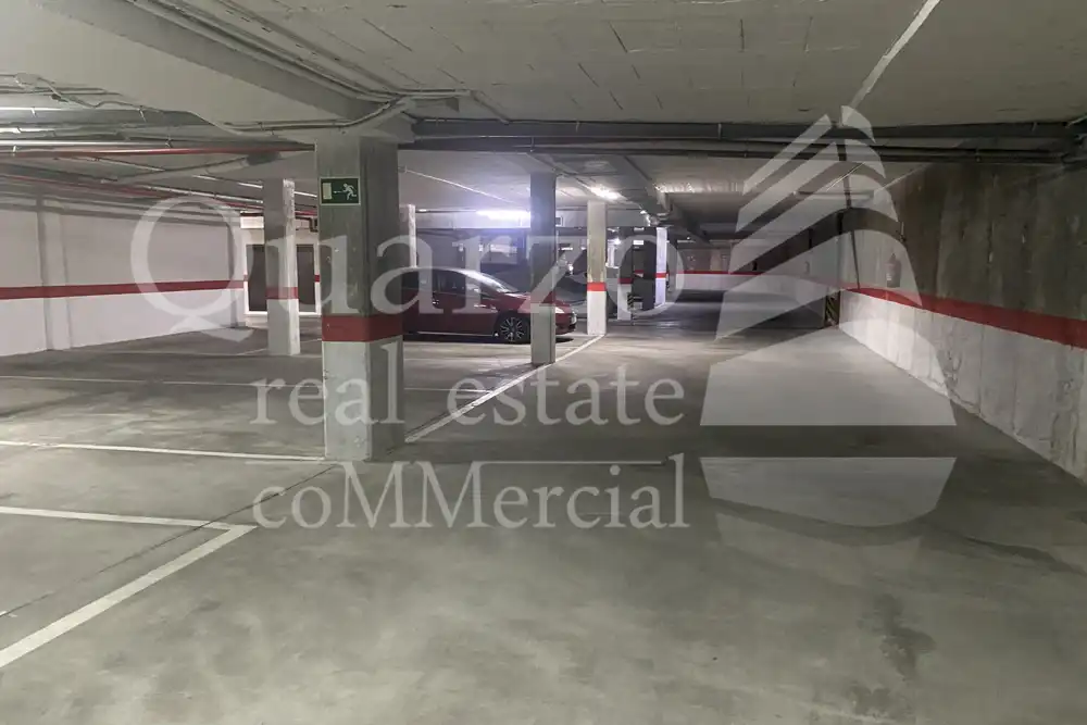 Individual for sale in Calle de la Calera, imagen 5