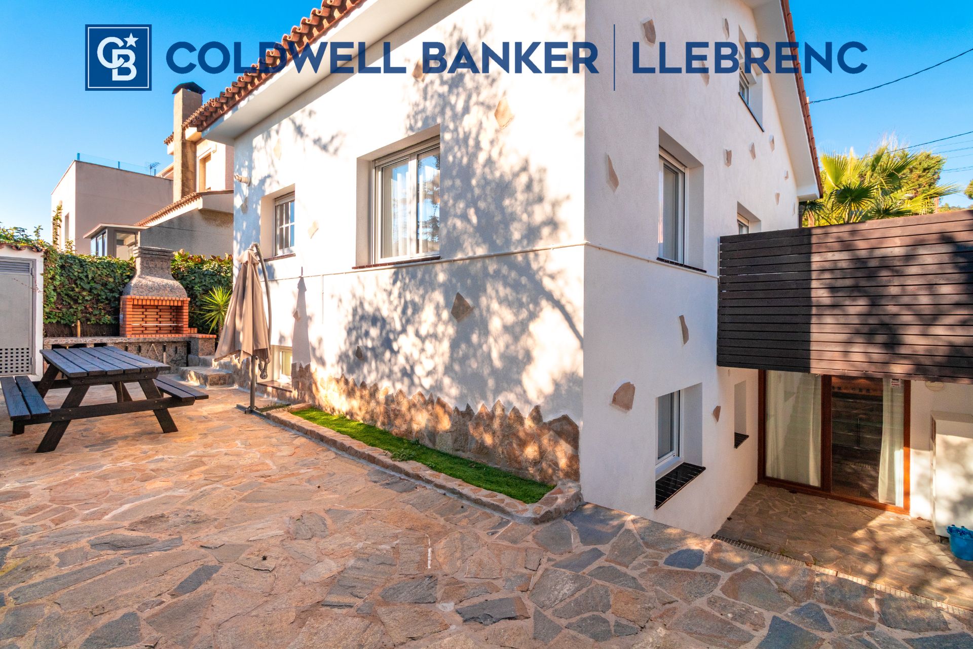 Casa o chalet en venta en Carrer de la Plana, La Plana - Bellsoleig