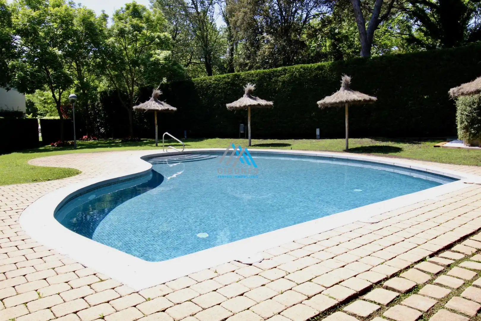 Swimming pool of Attic for sale in Castell d'Aro, Platja d'Aro i s'Agaró  with Air Conditioner, Heating and Terrace