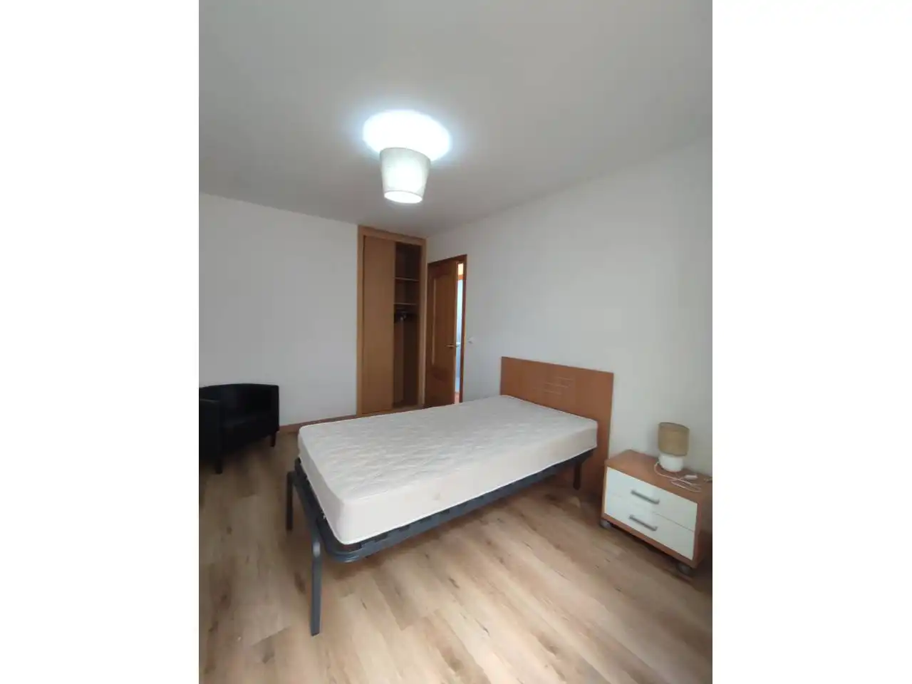 Habitación de Piso en venta en Ames con Calefacción, Terraza y Trastero