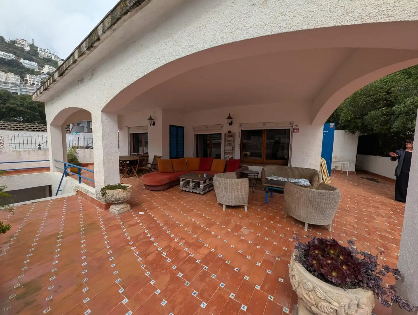 Terrasse von Haus oder Chalet zum Verkauf in Roses mit Privatgarten, Terrasse und Möbliert