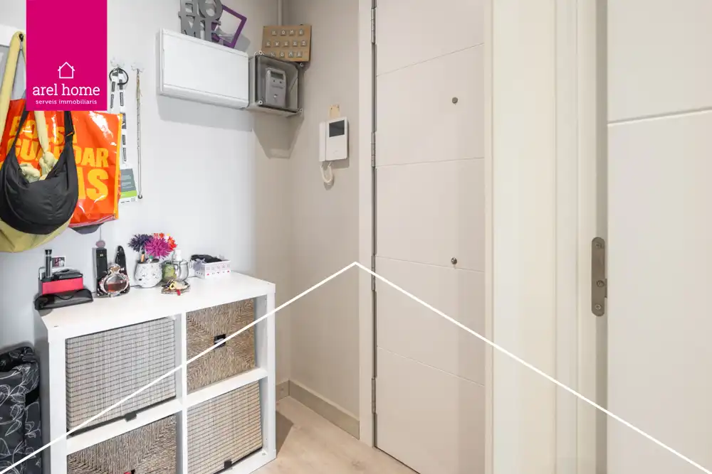 Wohnung zum Verkauf in Esplugues de Llobregat mit Klimaanlage, Heizung und Parkett