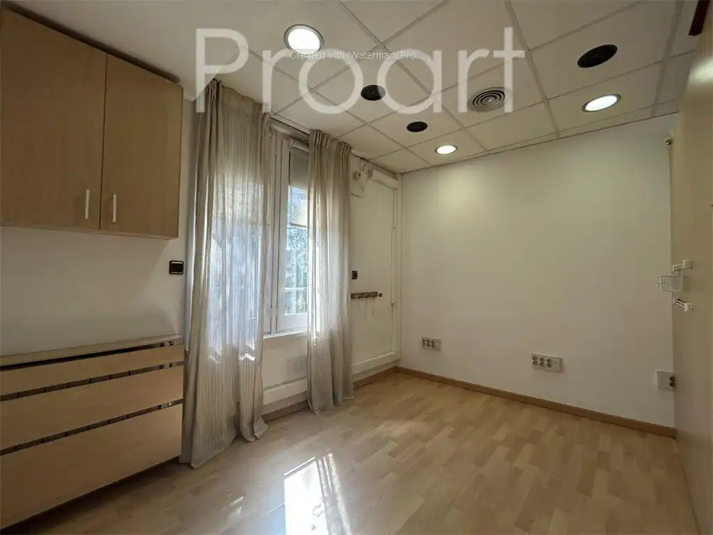 Wohnung zum Verkauf in Granollers mit Klimaanlage, Heizung und Terrasse