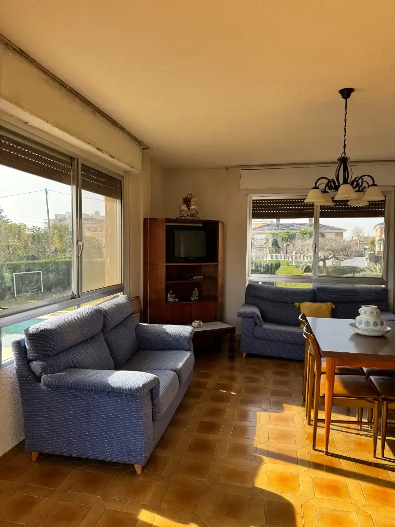 Chalet con piscina en venta en Carrer Ribesalbes 3C, imagen 9