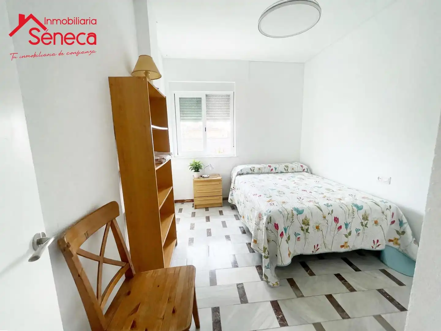 Habitación de Piso de alquiler en Córdoba con Aire acondicionado, Terraza y Amueblado