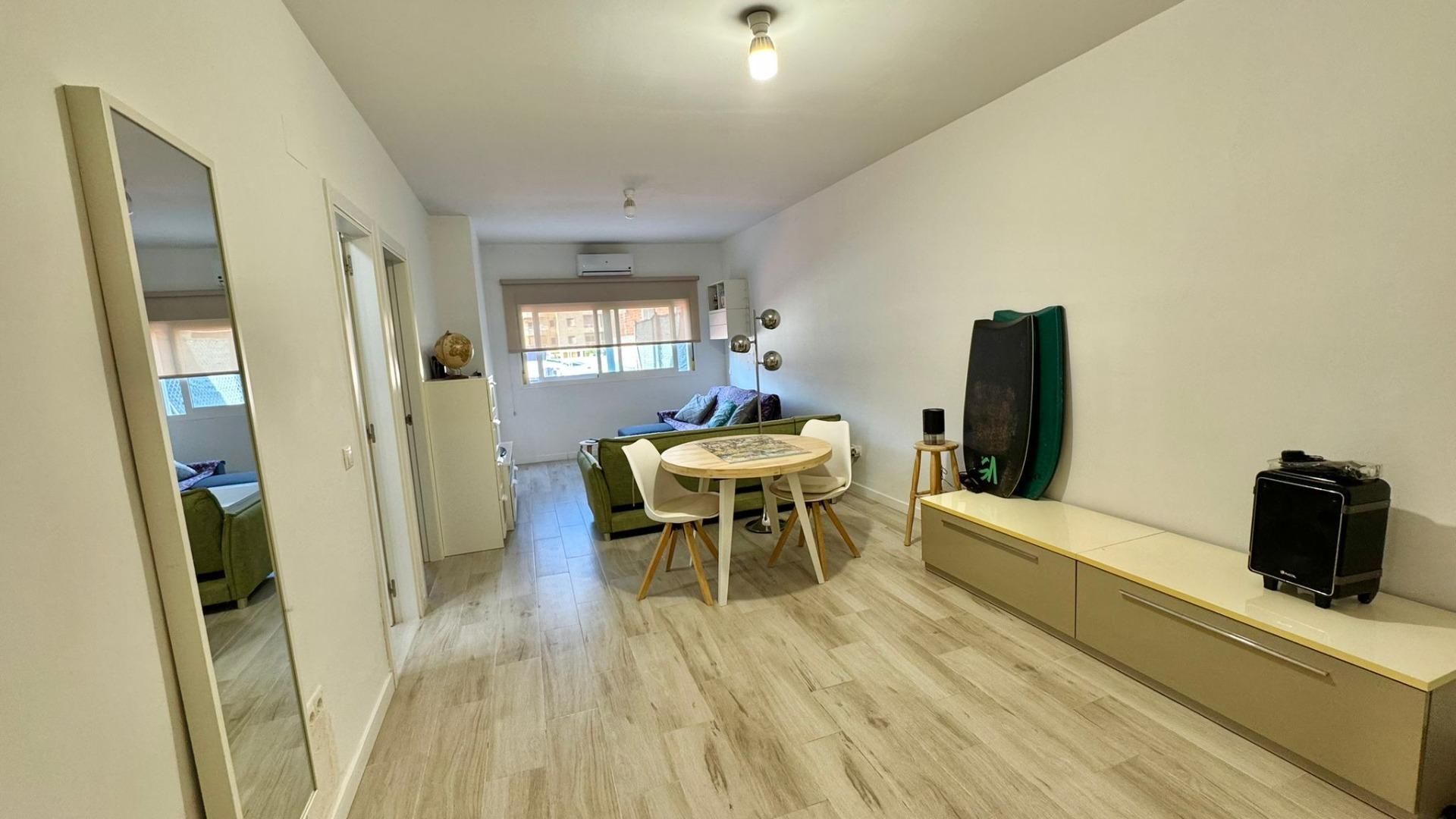 Apartment for sale in  CARLOTA ALEXANDRI, La Carihuela - Los Nidos