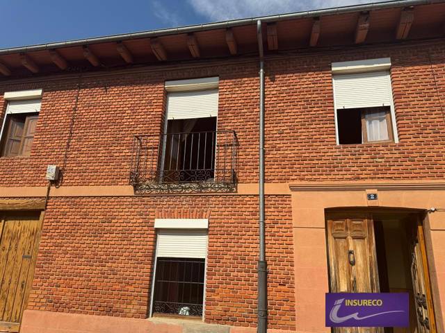 Casa-chalet en Venta en Villamañán