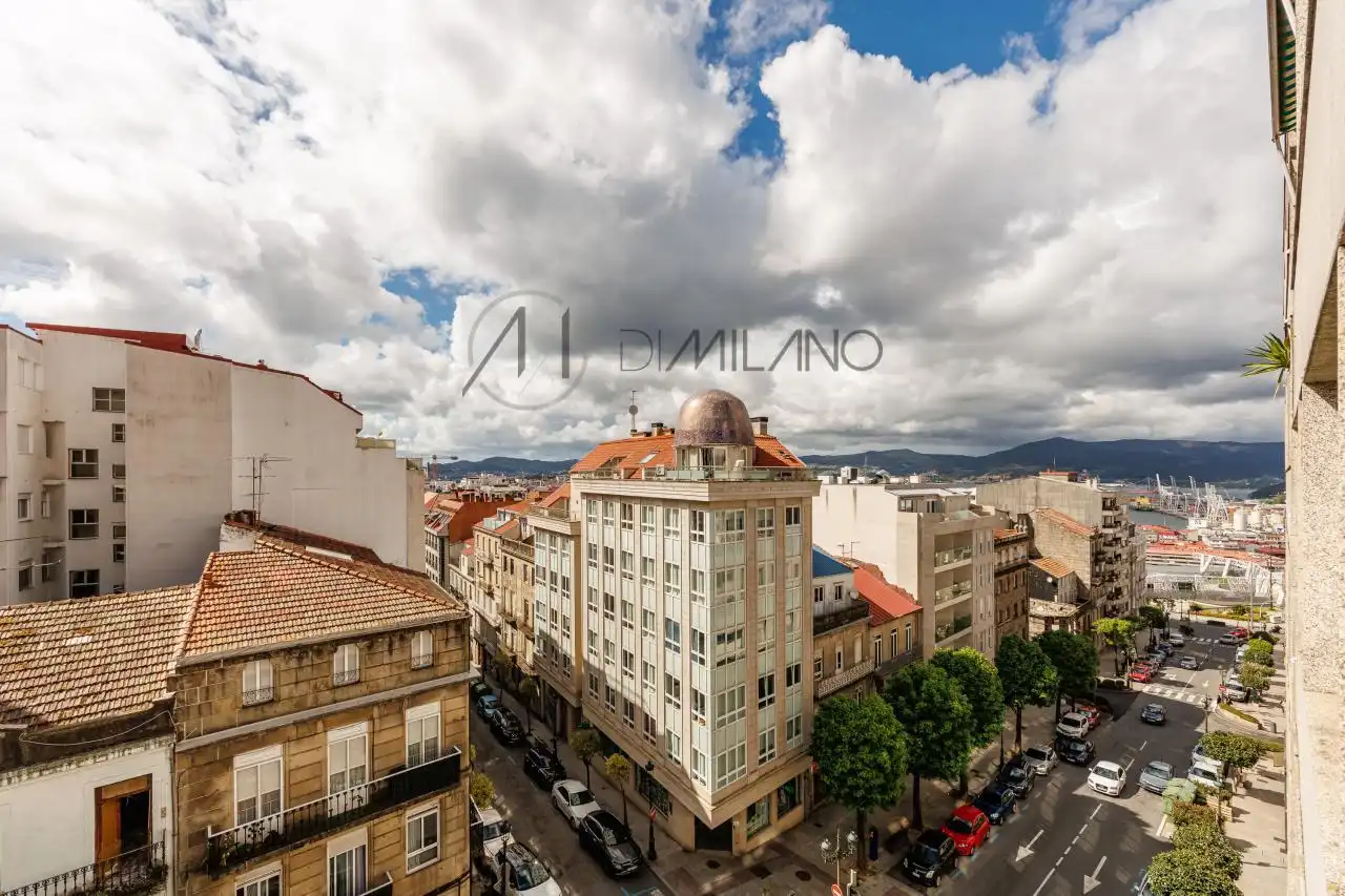 Exterior view of Flat for rent in Vigo   with Heating, Parquet flooring and Terrace