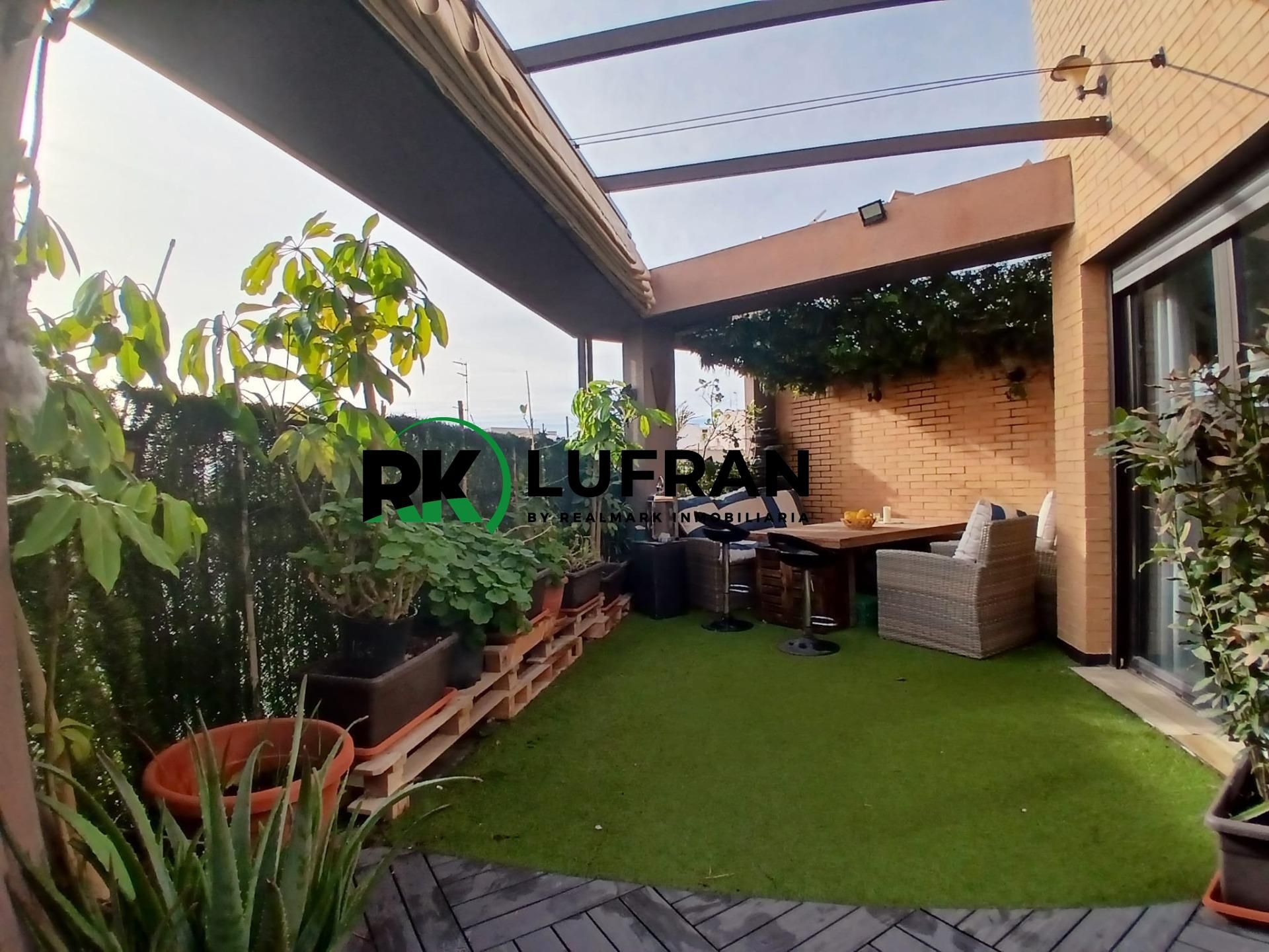 Terrace of Attic for sale in Alicante / Alacant  with Air Conditioner, Furnished and Jacuzzi