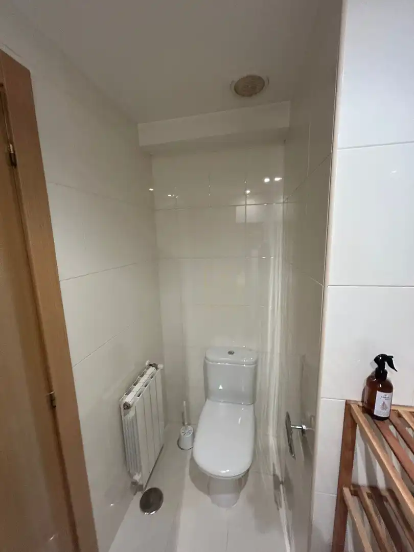 Bathroom of Flat for rent in Torrelavega   with Heating and Storage room