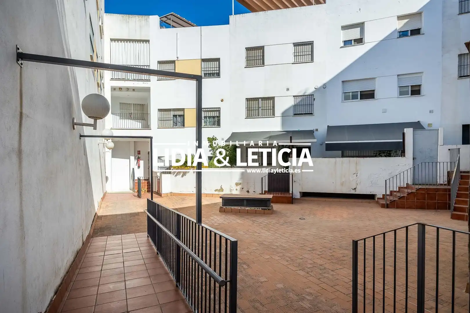 Vista exterior de Piso en venta en Alcalá de Guadaira con Aire acondicionado