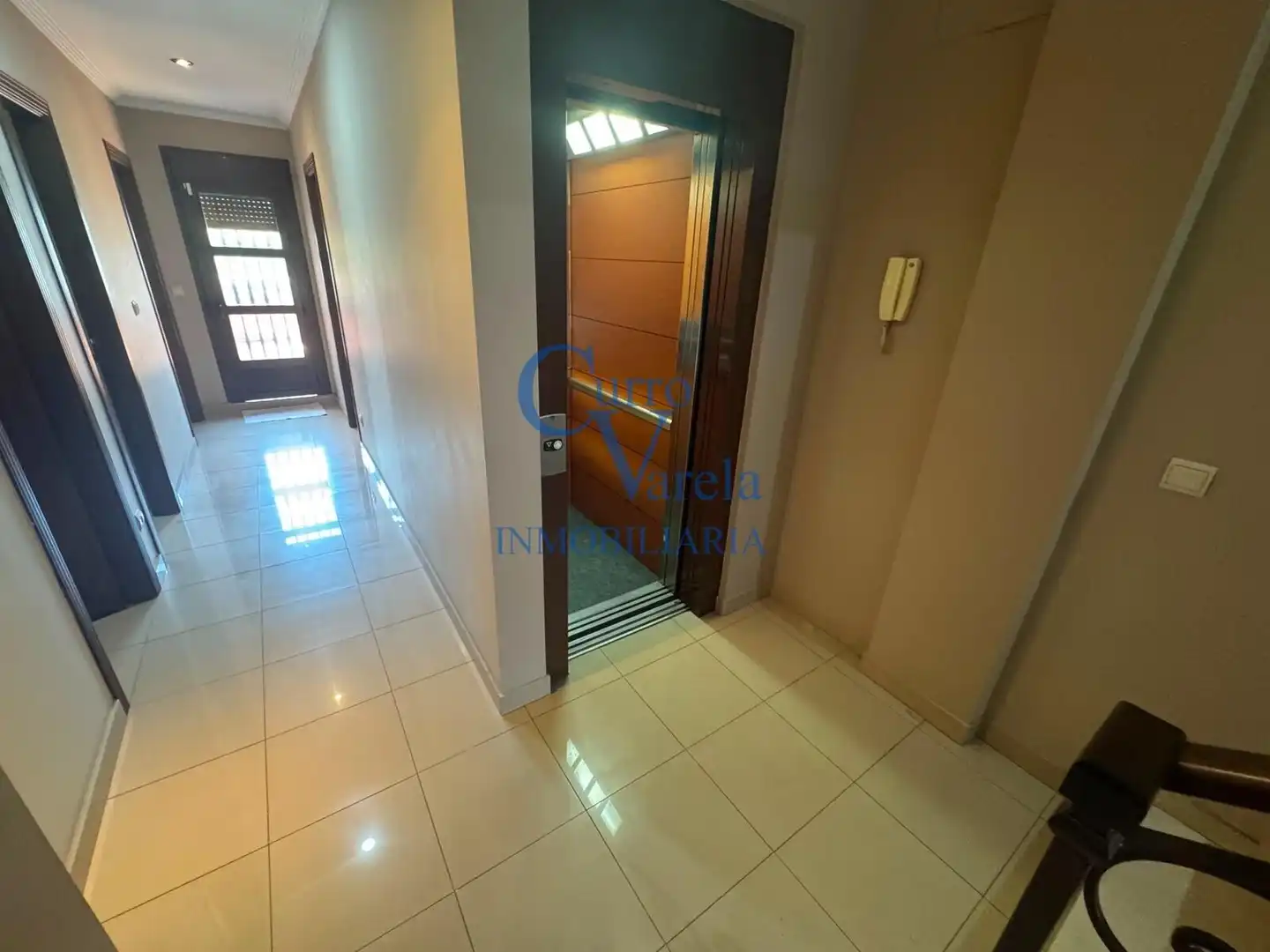 Houses for sale in Dos Hermanas  with Air Conditioner, Heating and Terrace