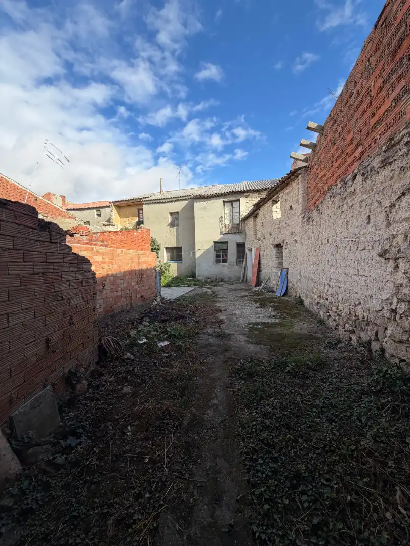 Finca rústica en venta en Esguevillas de Esgueva con Jardín privado y Trastero
