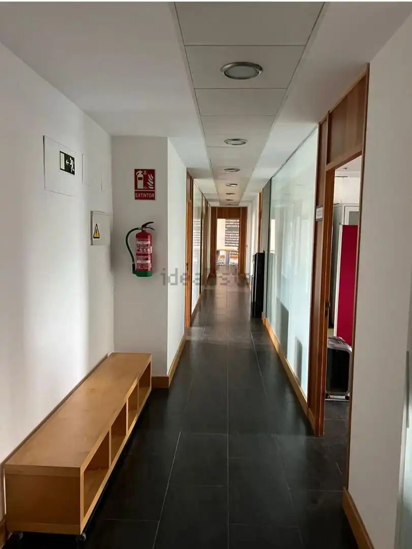 Büro zum Verkauf in Sevilla