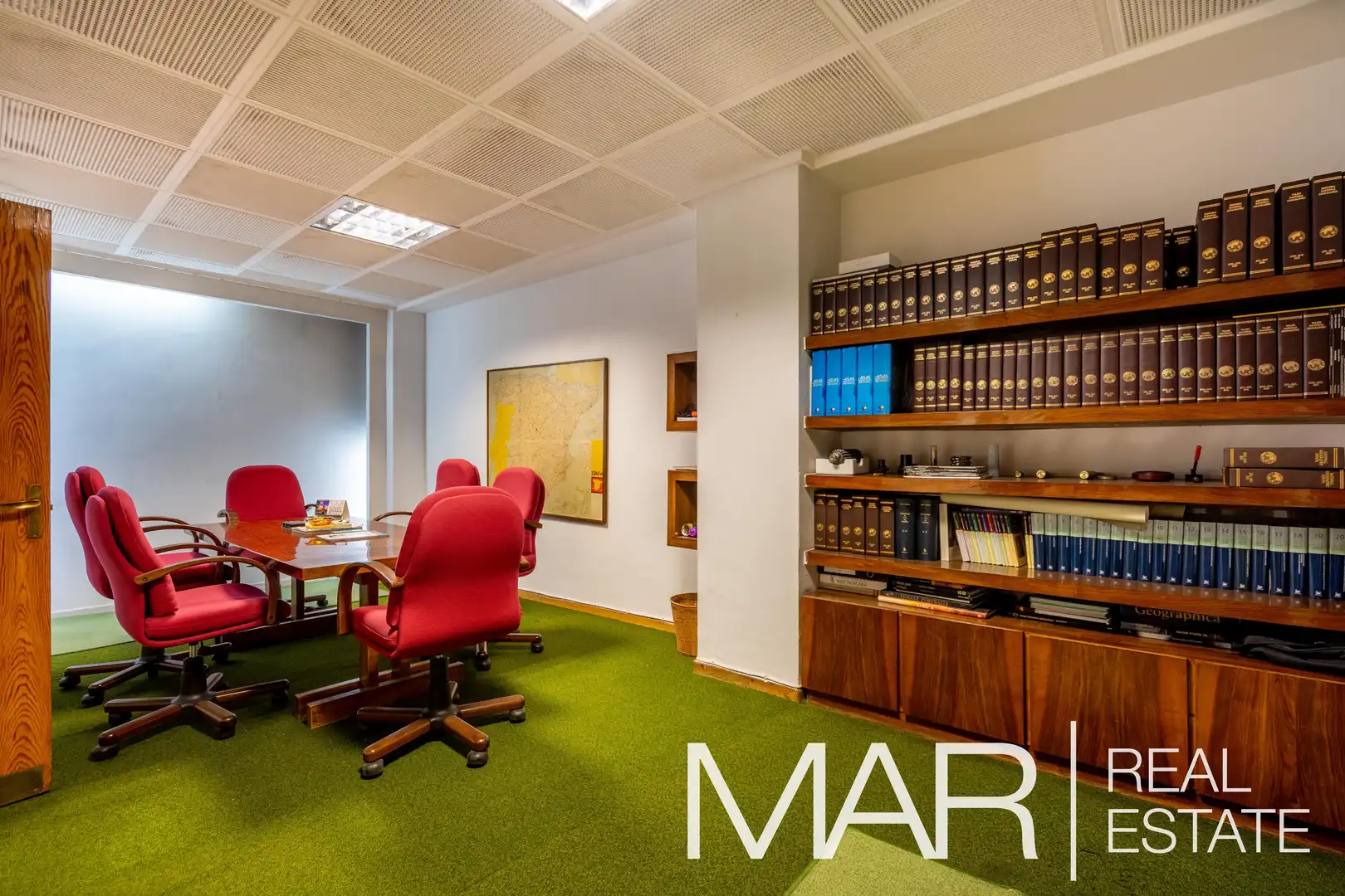 Office for sale in Madrid  with Storage room