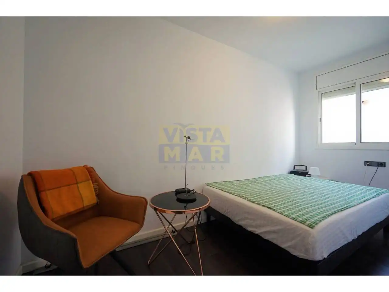 Habitación de Piso de alquiler en Cubelles con Aire acondicionado, Calefacción y Terraza