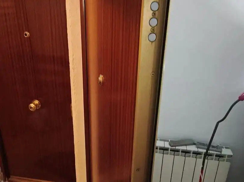 Wohnung zum Verkauf in  Madrid Capital mit Klimaanlage, Terrasse und Balkon