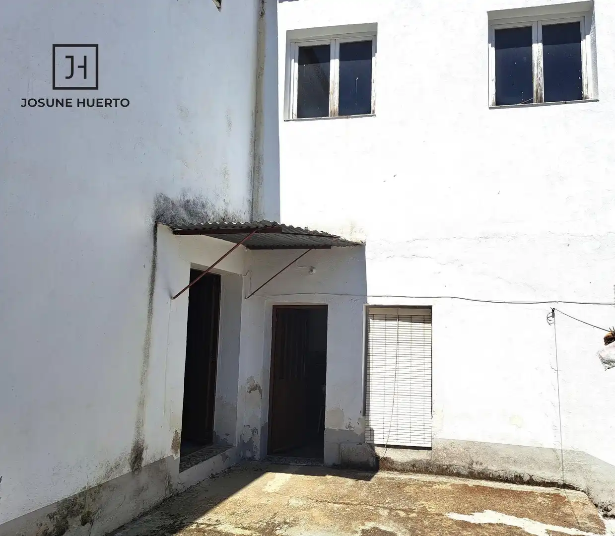 Vista exterior de Casa o xalet en venda en Esparragosa de la Serena amb Terrassa