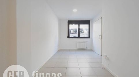 Foto 2 de Piso en venta en Calle Segòvia, Torre-Sana, Terrassa