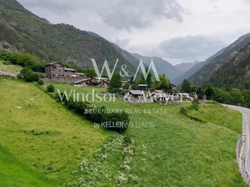 Residential land for sale in Avinguda del Cresp